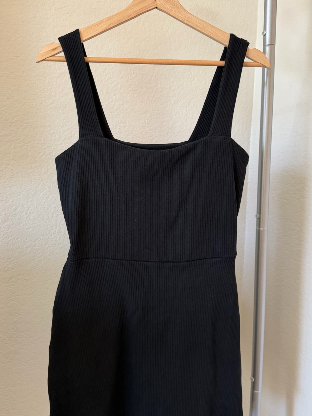 Black Ribbed Square-Neck Mini Dress/romper